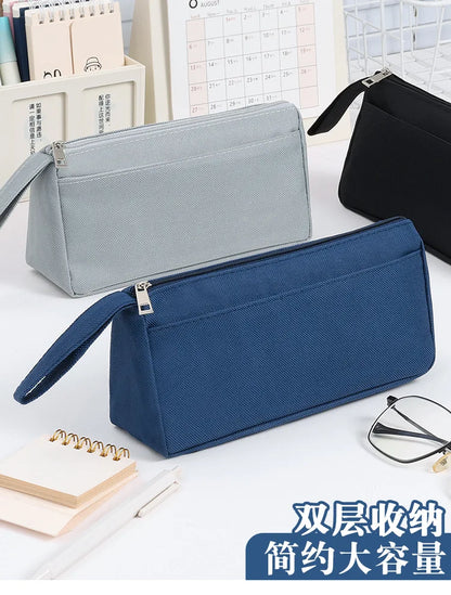 Astuccio per matite One Piece per ragazzi, a doppio strato, portatile, in tessuto Oxford, semplice, carino, con personaggi dei videogiochi, grande capacità, in tela, per bambini, anime