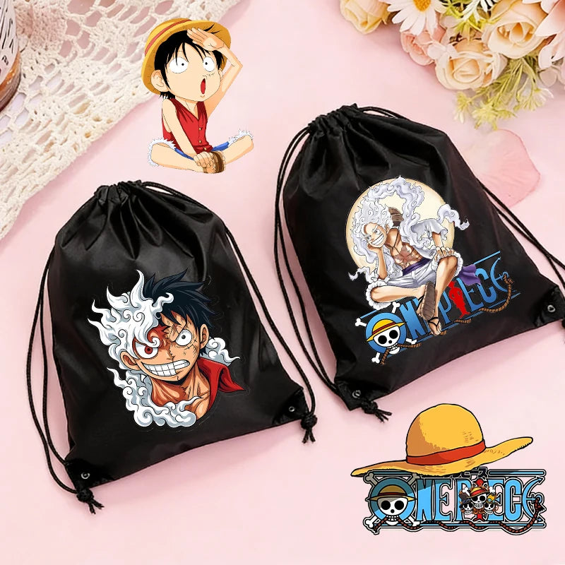 Borsa sportiva pieghevole portatile con coulisse nera per ragazzi, ispirata all'anime One Piece, con doppia tracolla, per palestra e tempo libero.